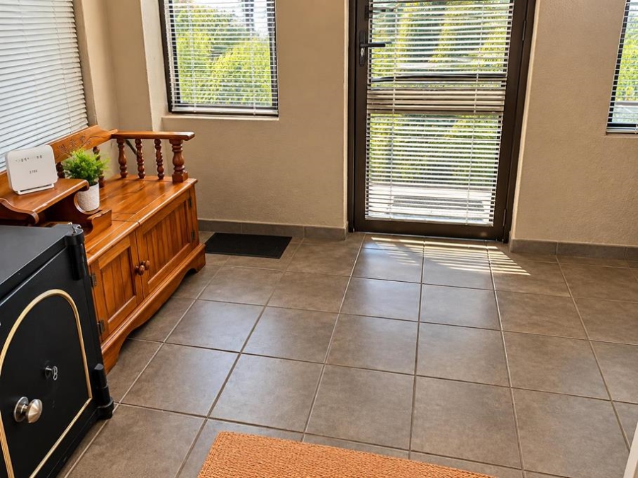 2 Bedroom Property for Sale in Kensington Gauteng