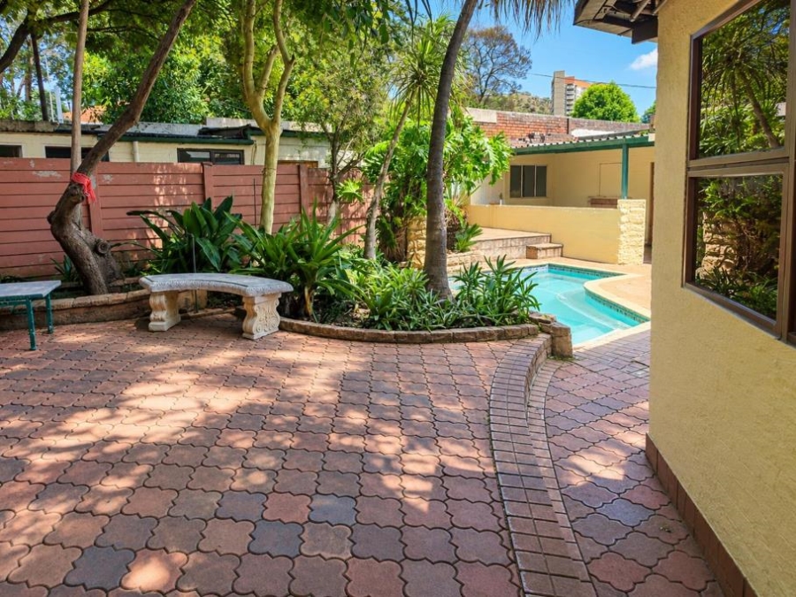 2 Bedroom Property for Sale in Kensington Gauteng