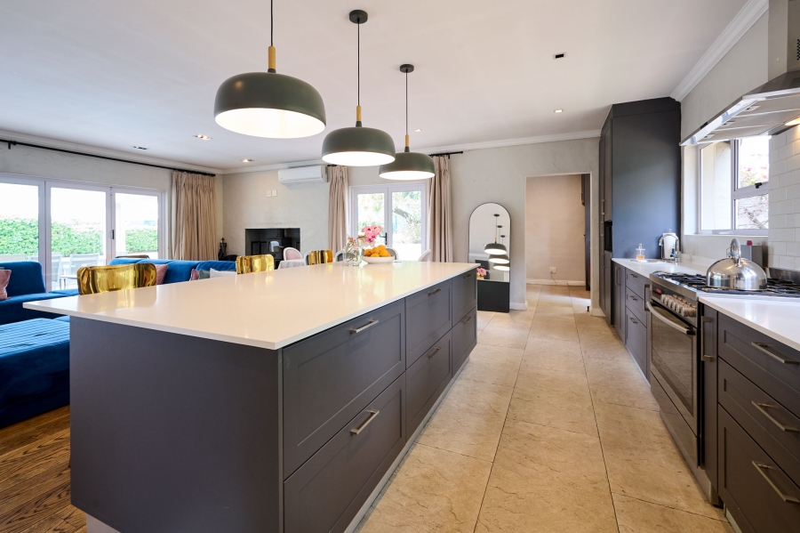 4 Bedroom Property for Sale in Woodmead Gauteng