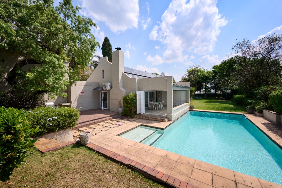 4 Bedroom Property for Sale in Woodmead Gauteng