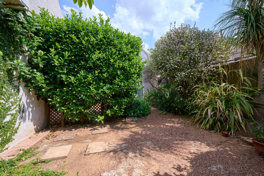 4 Bedroom Property for Sale in Woodmead Gauteng
