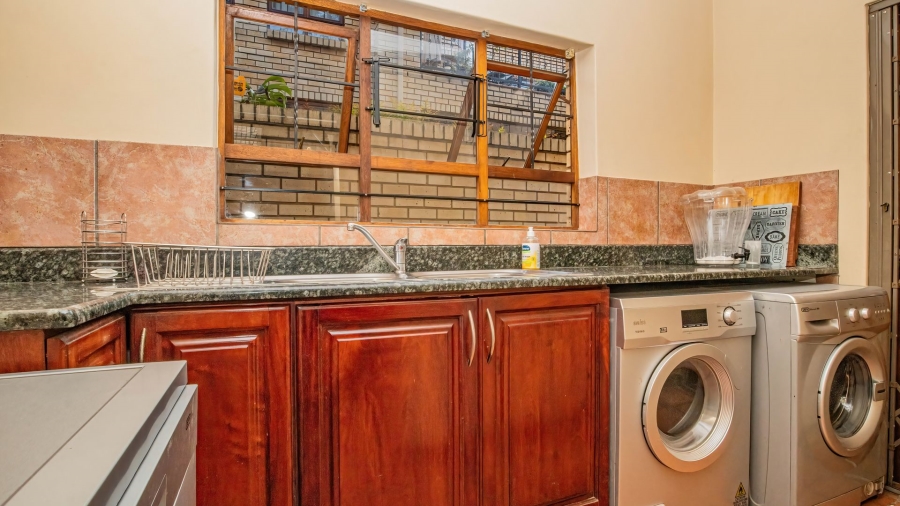To Let 3 Bedroom Property for Rent in Moreleta Park Gauteng
