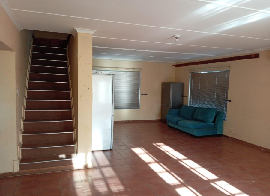 3 Bedroom Property for Sale in Vasfontein AH Gauteng