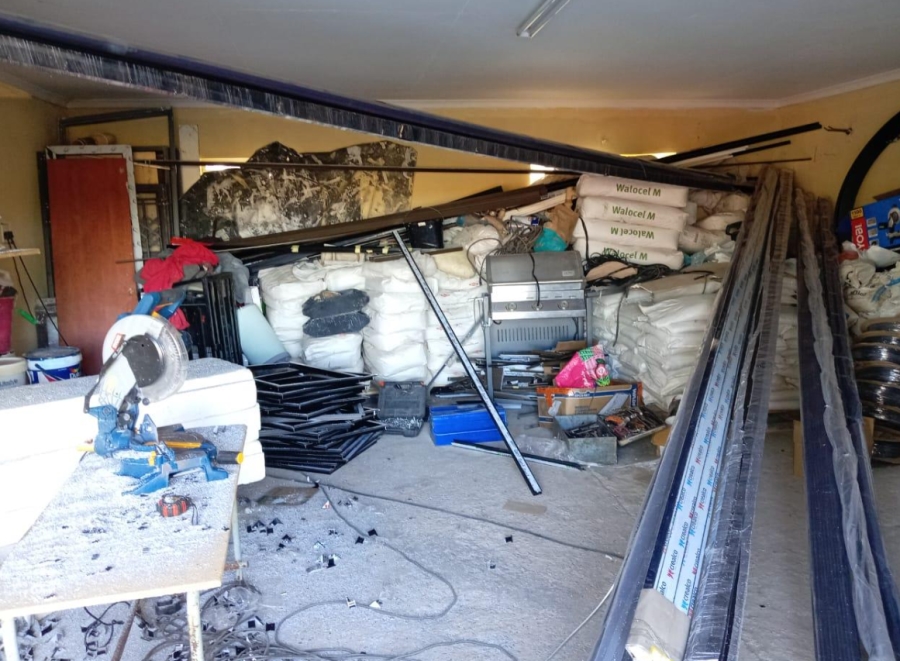 3 Bedroom Property for Sale in Vasfontein AH Gauteng