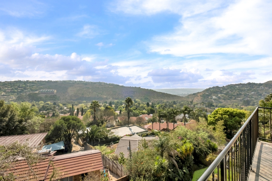 4 Bedroom Property for Sale in Helderkruin Gauteng