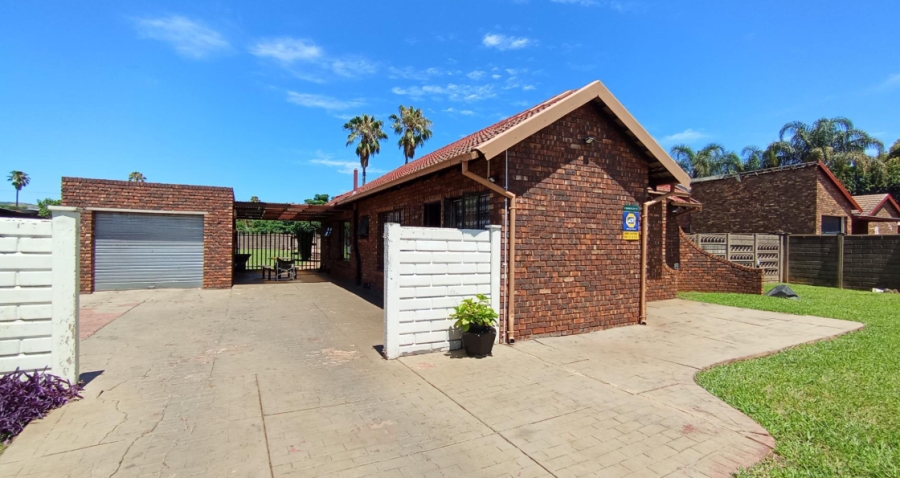 3 Bedroom Property for Sale in Karenpark Gauteng