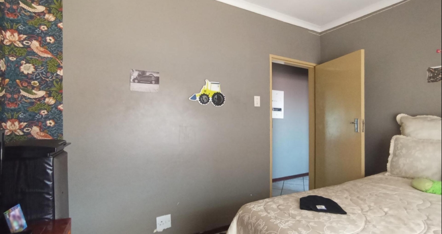 3 Bedroom Property for Sale in Karenpark Gauteng