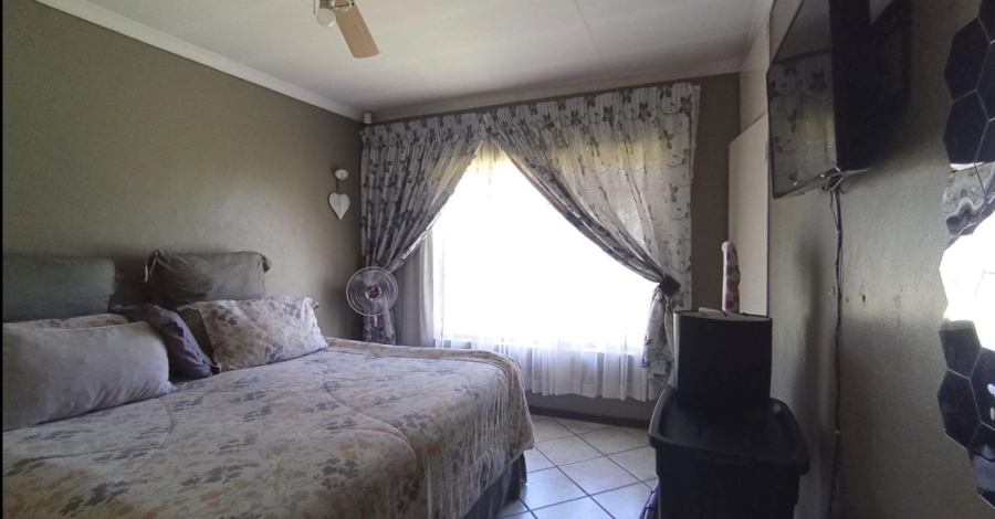 3 Bedroom Property for Sale in Karenpark Gauteng