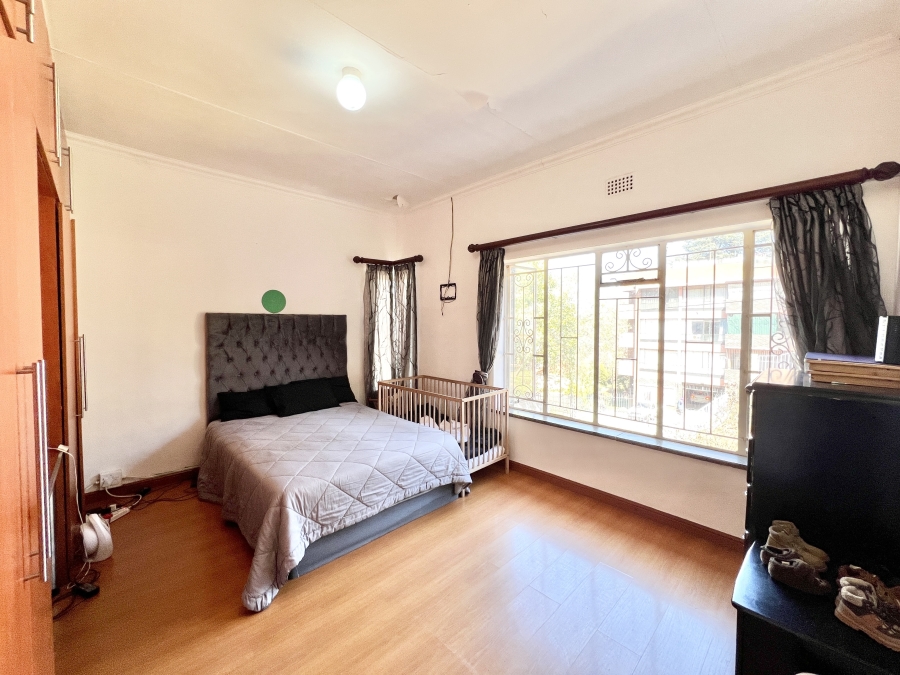 4 Bedroom Property for Sale in Cyrildene Gauteng