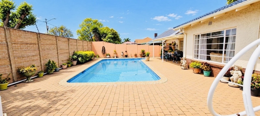 3 Bedroom Property for Sale in Gerdview Gauteng