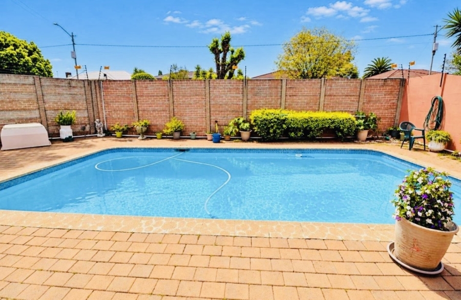 3 Bedroom Property for Sale in Gerdview Gauteng