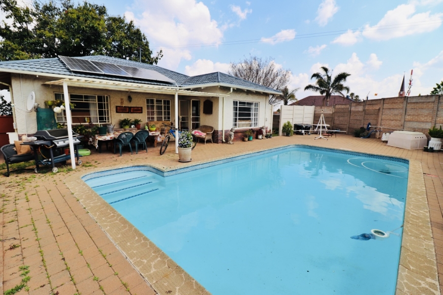 3 Bedroom Property for Sale in Gerdview Gauteng