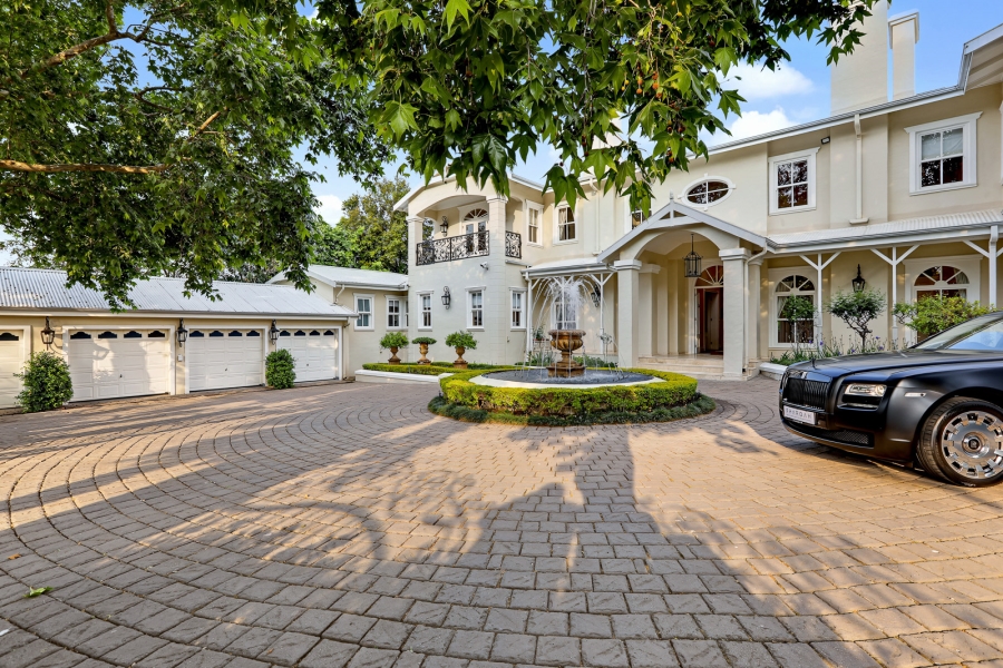 5 Bedroom Property for Sale in Bryanston Gauteng
