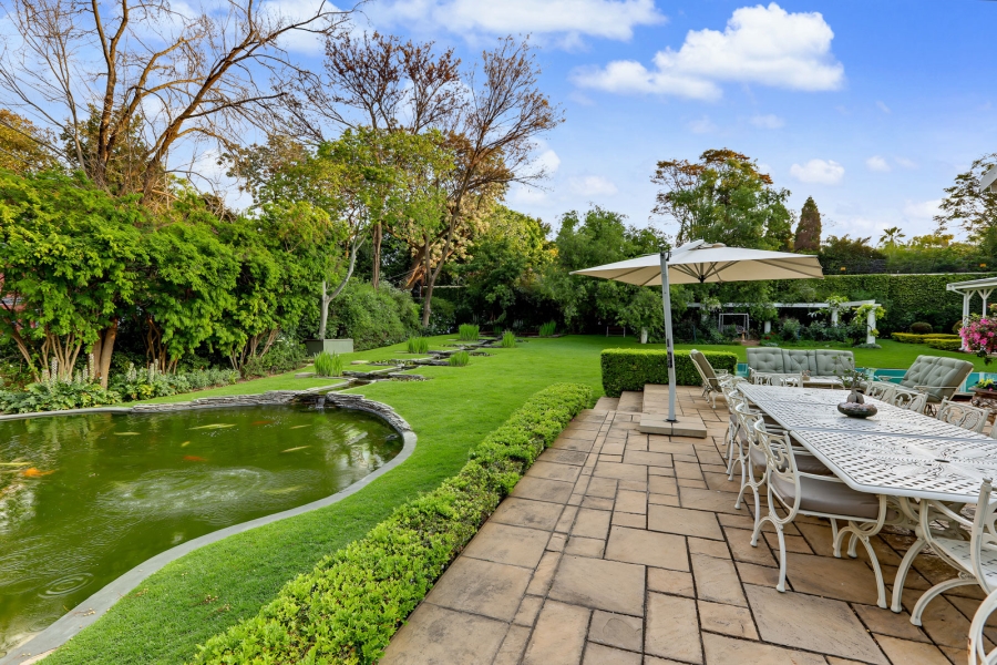 5 Bedroom Property for Sale in Bryanston Gauteng
