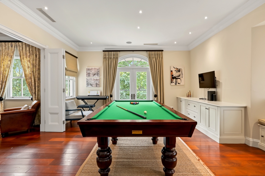 5 Bedroom Property for Sale in Bryanston Gauteng