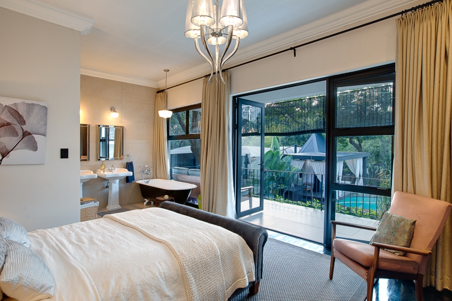 6 Bedroom Property for Sale in Parkwood Gauteng
