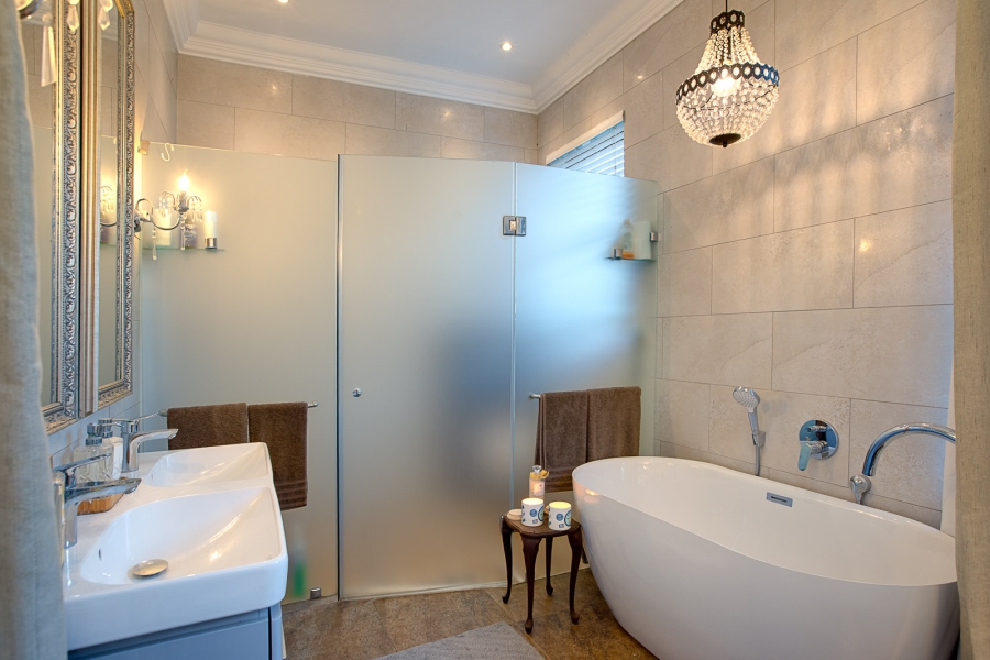 6 Bedroom Property for Sale in Parkwood Gauteng
