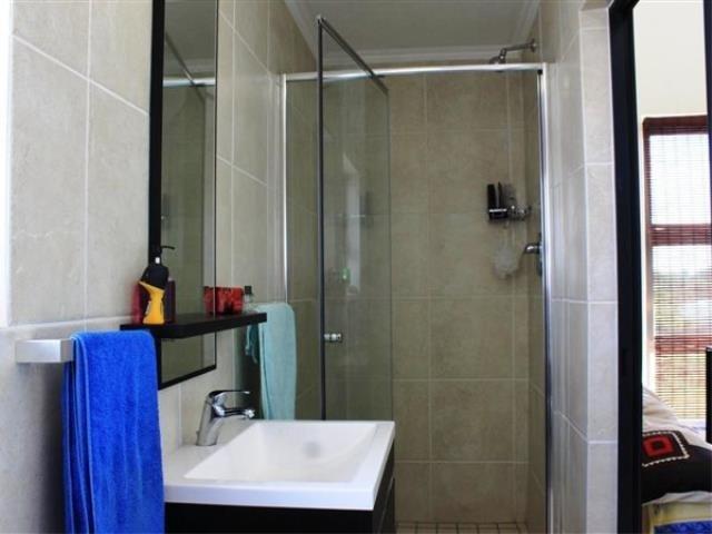 To Let 1 Bedroom Property for Rent in Oakdene Gauteng