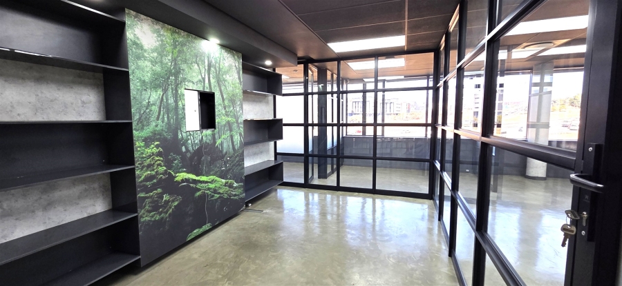 To Let Commercial Property for Rent in Woodmead Gauteng