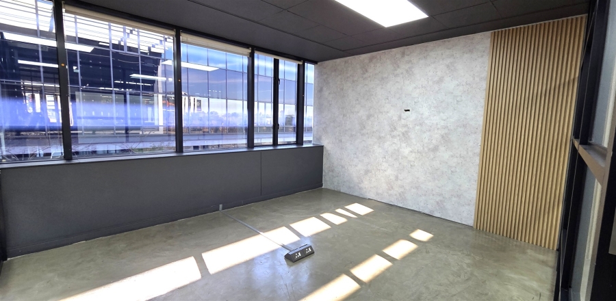 To Let Commercial Property for Rent in Woodmead Gauteng