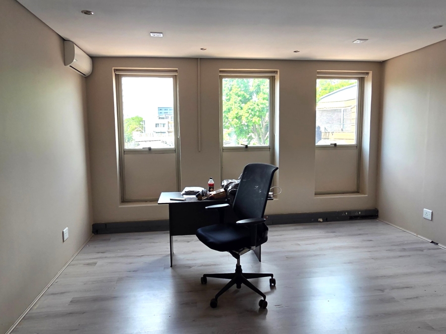 To Let Commercial Property for Rent in Edenburg Gauteng