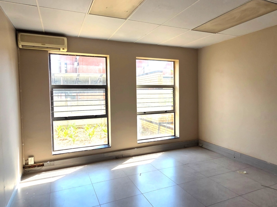 To Let Commercial Property for Rent in Edenburg Gauteng