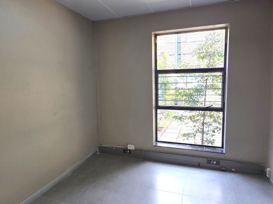 To Let Commercial Property for Rent in Edenburg Gauteng