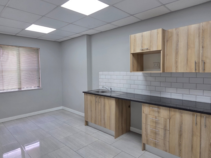 To Let Commercial Property for Rent in Sunninghill Gauteng
