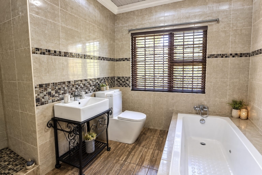 4 Bedroom Property for Sale in Heidelberg A H Gauteng