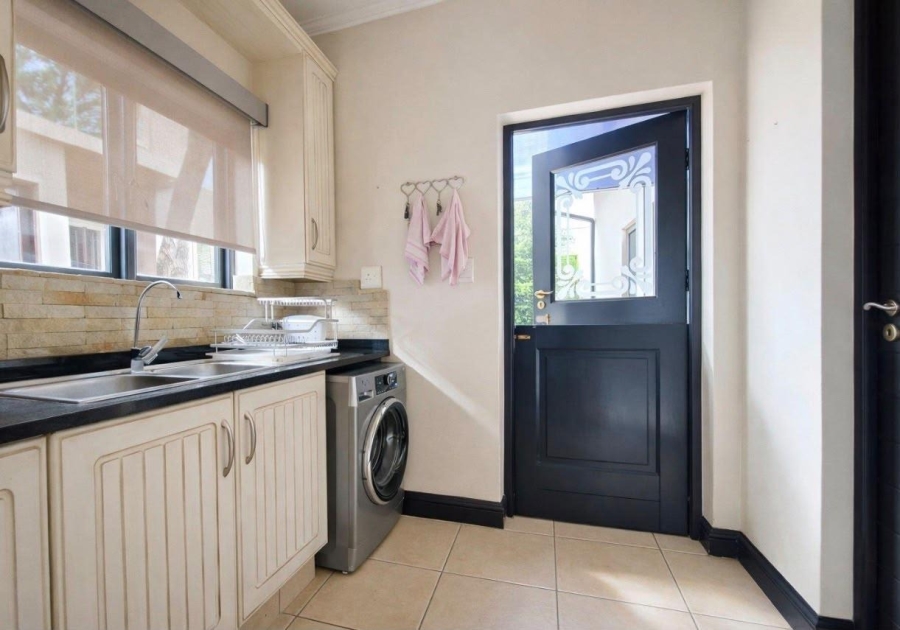 4 Bedroom Property for Sale in Sunward Park Gauteng