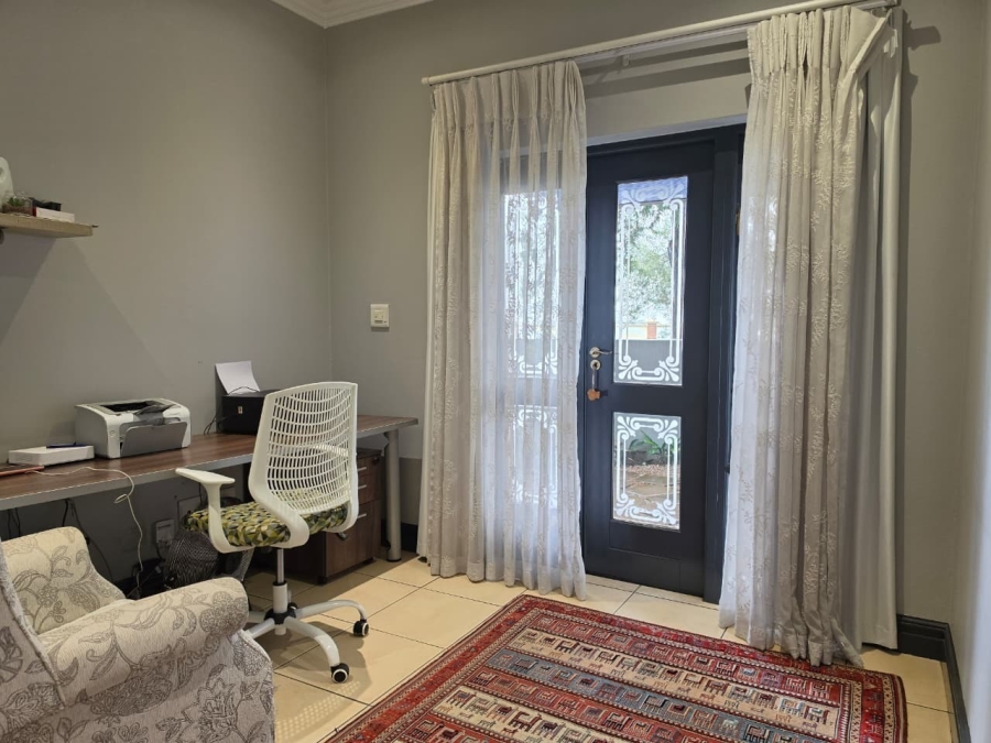 4 Bedroom Property for Sale in Sunward Park Gauteng