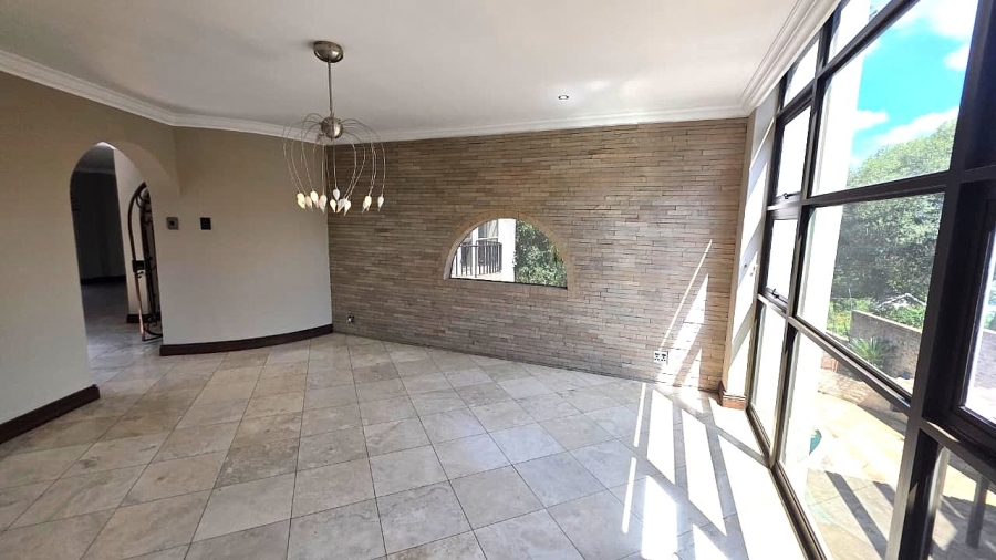 To Let 6 Bedroom Property for Rent in Waterkloof Ridge Gauteng