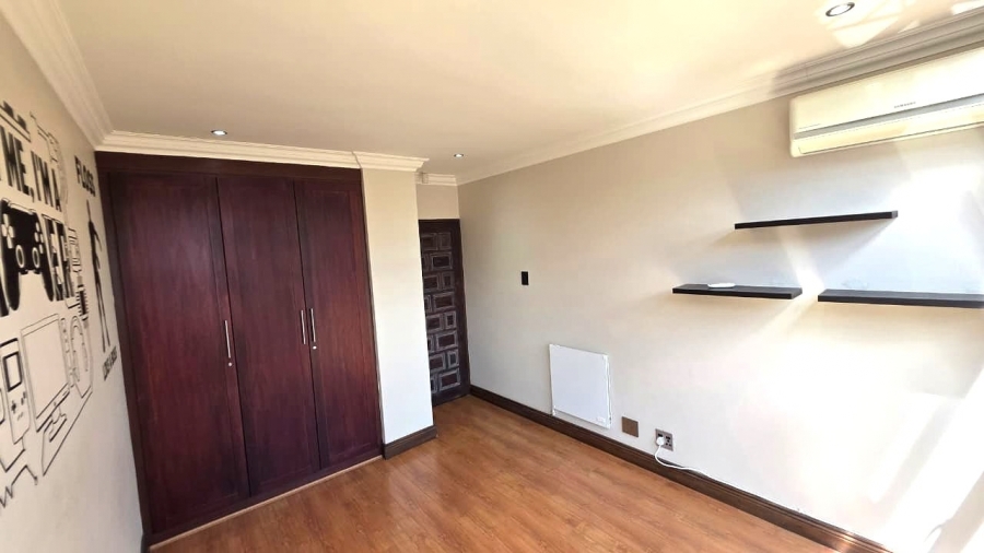 To Let 6 Bedroom Property for Rent in Waterkloof Ridge Gauteng