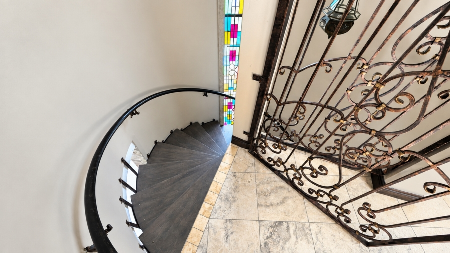 To Let 6 Bedroom Property for Rent in Waterkloof Ridge Gauteng