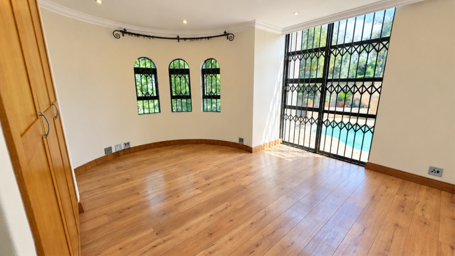 To Let 6 Bedroom Property for Rent in Waterkloof Ridge Gauteng