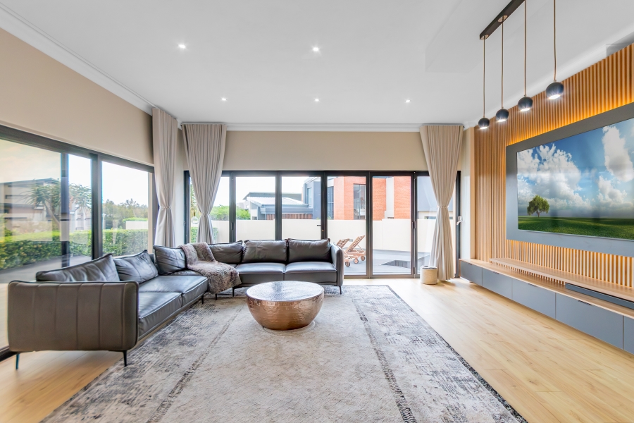 4 Bedroom Property for Sale in Copperleaf Estate Gauteng