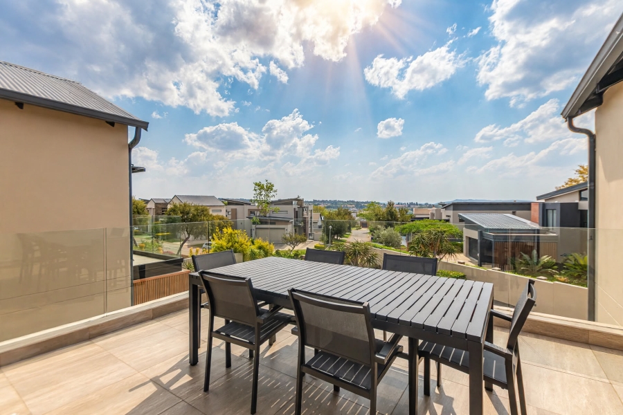 4 Bedroom Property for Sale in Copperleaf Estate Gauteng