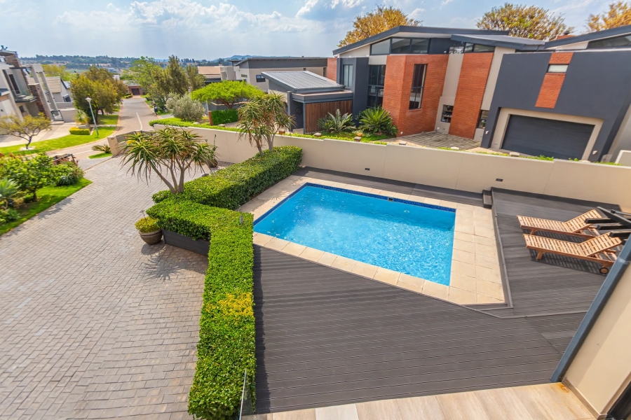 4 Bedroom Property for Sale in Copperleaf Estate Gauteng