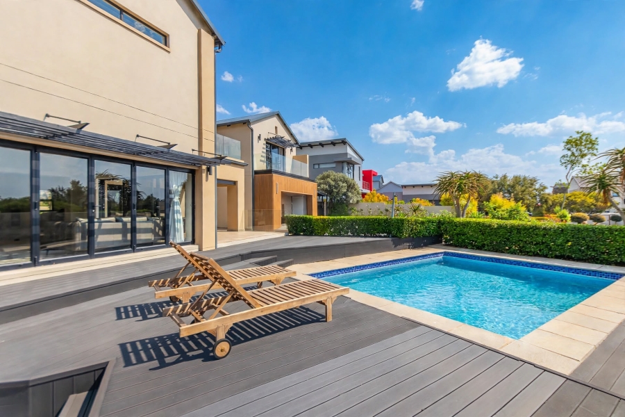 4 Bedroom Property for Sale in Copperleaf Estate Gauteng
