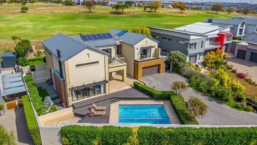 4 Bedroom Property for Sale in Copperleaf Estate Gauteng