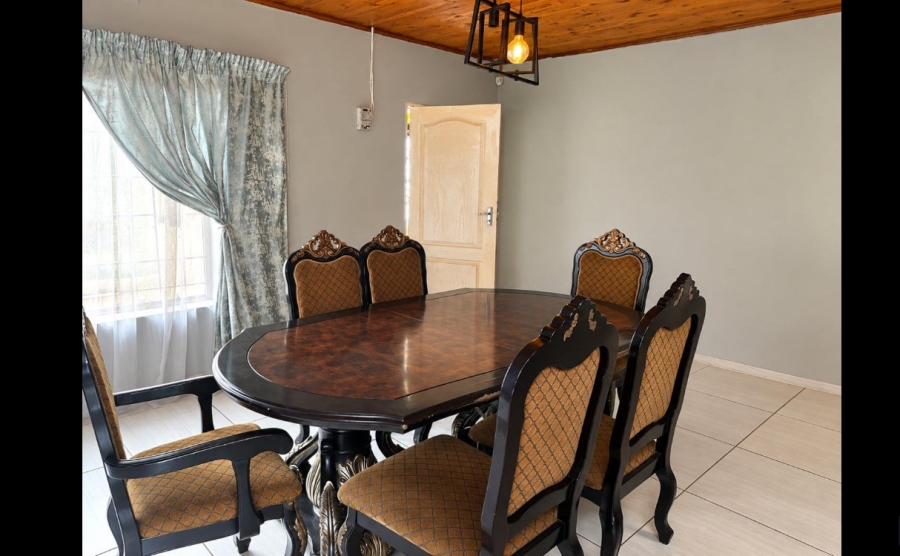 6 Bedroom Property for Sale in Danville Gauteng