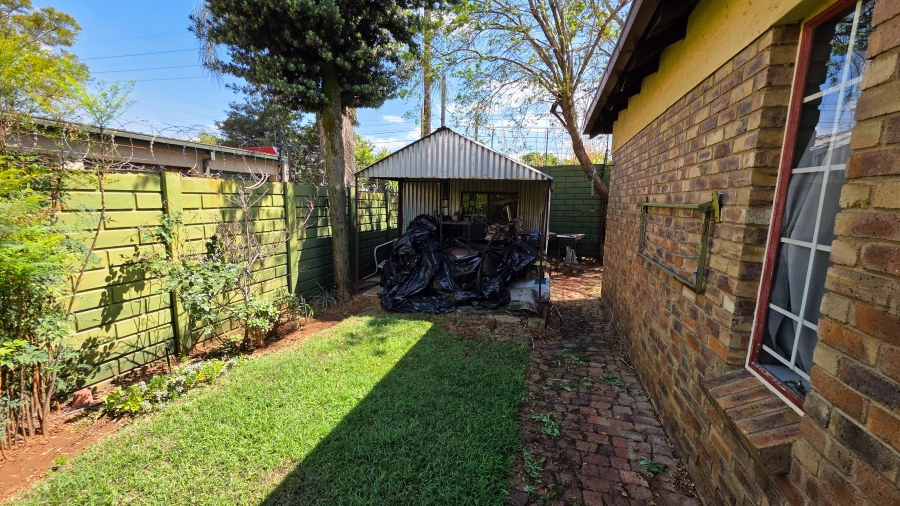 3 Bedroom Property for Sale in Rietfontein Gauteng