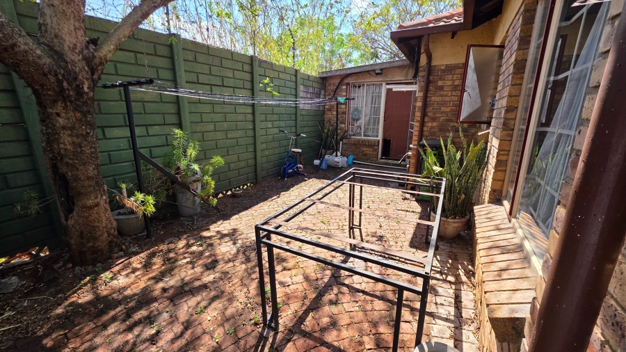3 Bedroom Property for Sale in Rietfontein Gauteng