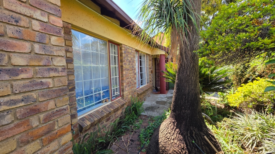 3 Bedroom Property for Sale in Rietfontein Gauteng