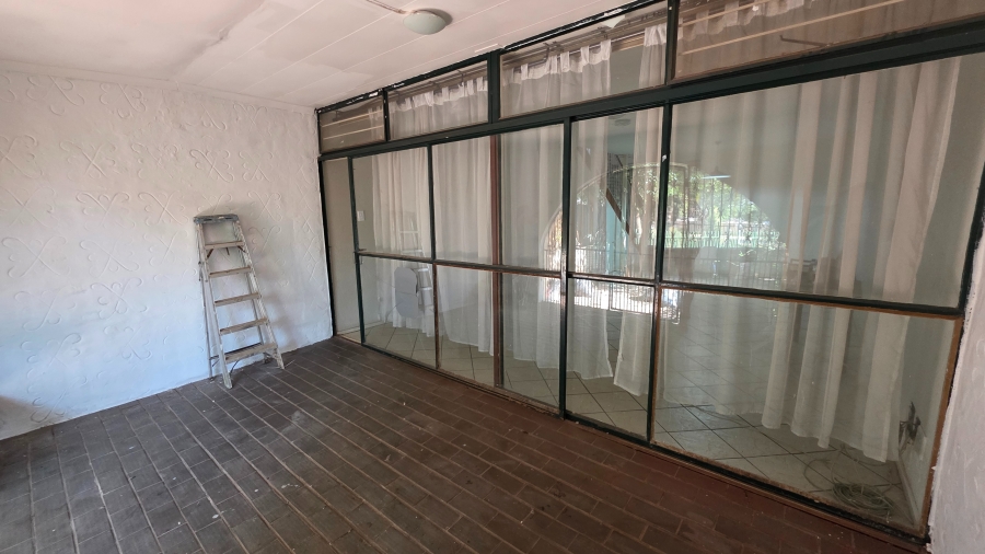 3 Bedroom Property for Sale in Sinoville Gauteng