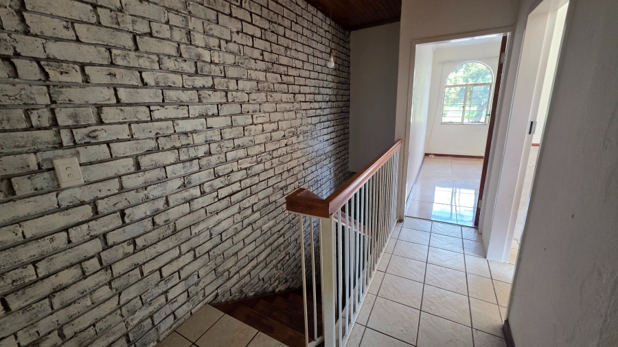 3 Bedroom Property for Sale in Sinoville Gauteng