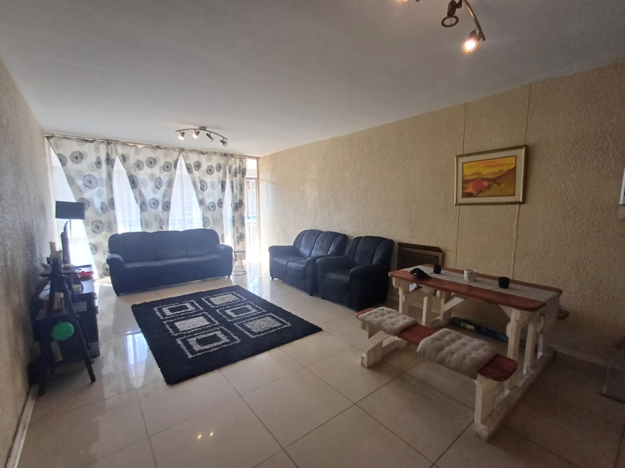 2 Bedroom Property for Sale in Florida North Gauteng