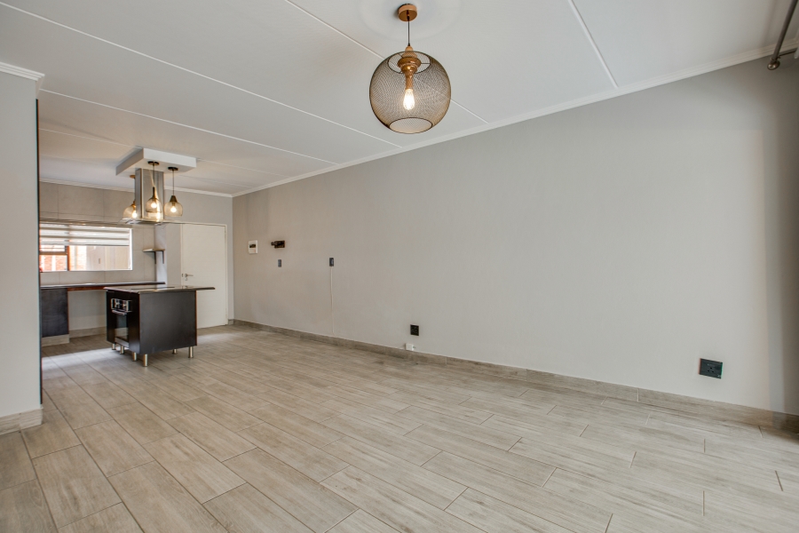 2 Bedroom Property for Sale in Sunninghill Gauteng