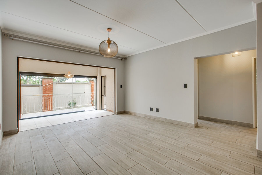 2 Bedroom Property for Sale in Sunninghill Gauteng