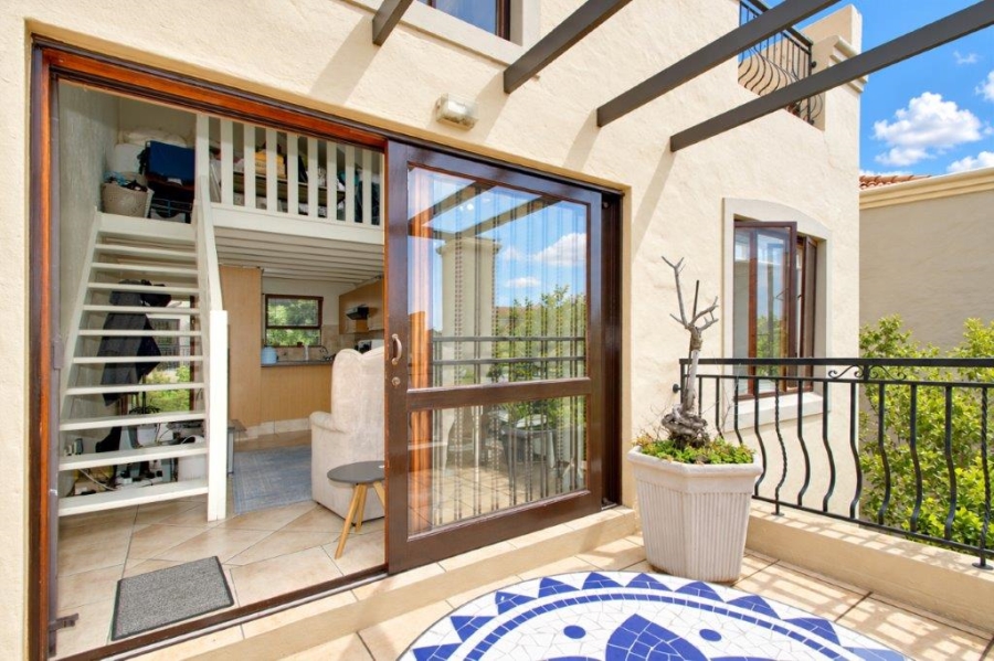 1 Bedroom Property for Sale in Pineslopes Gauteng